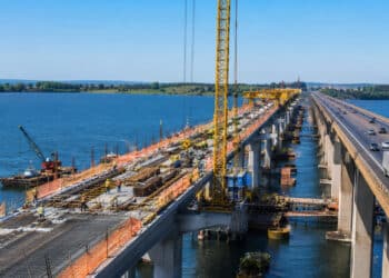 Maior ponte do estado de São Paulo passa por transformação com megaobra de R$ 387 milhões que entra na reta final para reduzir gargalos históricos na região