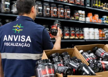 Anvisa proíbe venda de suplementos que prometiam controlar diabetes e determina apreensão imediata em todo o Brasil