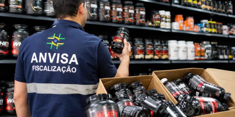 Anvisa proíbe venda de suplementos que prometiam controlar diabetes e determina apreensão imediata em todo o Brasil