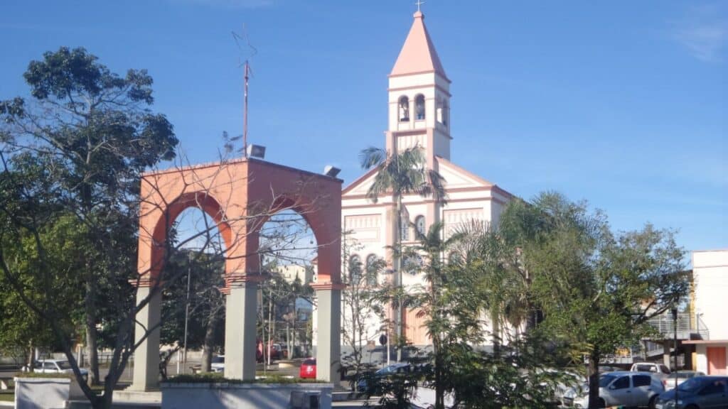 Investimento de R$ 8 milhões é anunciado para levar melhorias em infraestrutura a cidade do interior de Santa Catarina e garantir mais segurança e fluidez no tráfego local