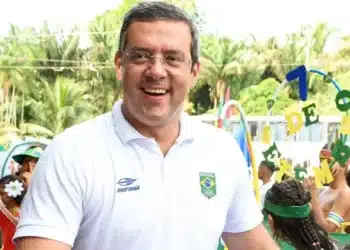 Eleições 2026: trabalho de Clécio Luís no governo estadual é aprovado por 55% da população amapaense (Facebook/Divulgação)