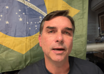 Flávio Bolsonaro Foto: reprodução/Youtube (Flávio Bolsonaro)