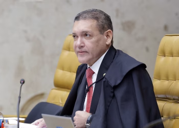 Nunes Marques quer deixar os dados no site do TSE
- Rosinei Coutinho/STF - 03.12.2025