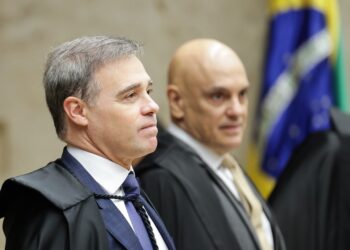 Os ministros do STF, André Mendonça e Alexandre de Moraes — Foto: Victor Piemonte/STF
