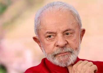 O governo brasileiro rebateu a tarifa dos EUA de 12,5% imposta. Além de acionar a OMC e a Lei de Reciprocidade, o Planalto destacou que o Brasil cumpre 66 convenções da OIT, contra apenas 10 americanas
Foto: Marcelo Camargo/Agência Brasil/Reprodução/ND Mais