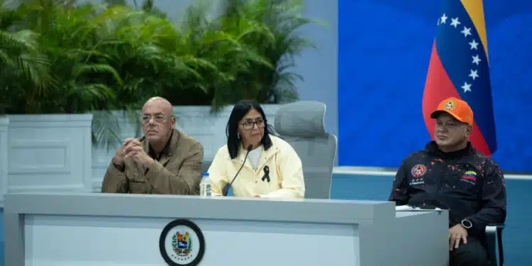 Conferência de imprensa de Delcy Rodríguez em Caracas • Nathaly Triana/CNN
