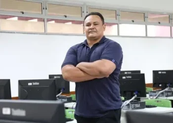 Legenda: George fez curso do Ministério da Ciência, Tecnologia e Inovação (MCTI) que ensina os hackers a serem éticos.
Foto: Divulgação/IFCE.