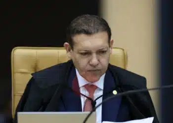 Ministro Nunes Marques na sessão Extraordinária do STF  • Rosinei Coutinho/STF