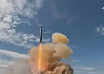 A Rússia afirma ter testado com sucesso seu novo míssil nuclear estratégico Sarmat  • RUSSIAN DEFENCE MINISTRY