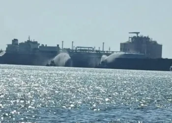 Navio cargueiro dos EUA é atingido por drone em porto do Egito
Imagem: Reprodução UOL/redes Sociais