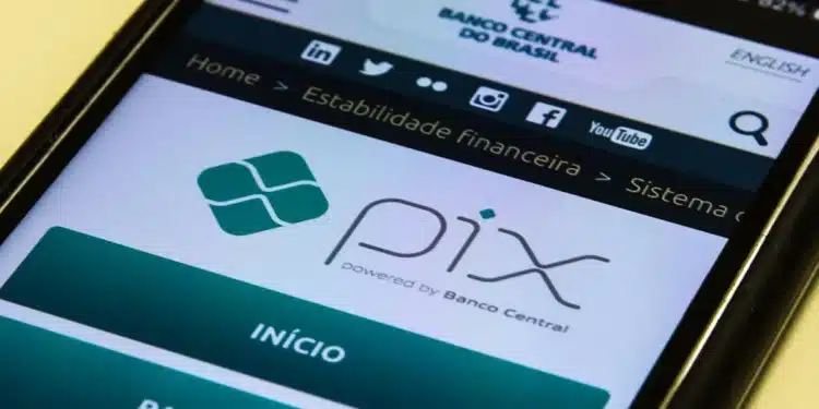 Pix é o meio de pagamento criado pelo Banco Central (BC) em que os recursos são transferidos entre contas em poucos segundos, a qualquer hora ou dia  • Marcello Casal Jr./Agência Brasil