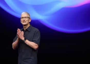 Tim Cook em evento da Apple — Foto: AFP