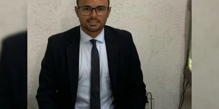 Advogado denunciou o caso ao Ministério Público (foto: Reprodução/Facebook @rafaellcamararoque)