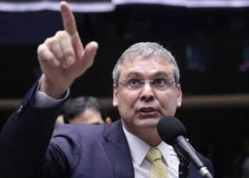Lindbergh Farias
Crédito: Bruno Spada/Câmara dos Deputados