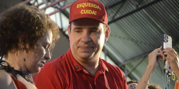 Candidato do PT ao Governo do RN, Cadu Xavier, presta esclarecimentos ao TCE - Foto: José Aldenir