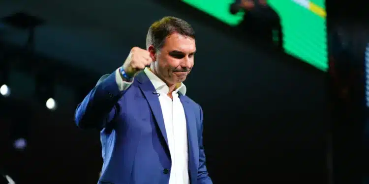 O senador e candidato à Presidência, Flávio Bolsonaro (PL-RJ)  • Foto: Vittor Sales/Campanha Flávio Bolsonaro