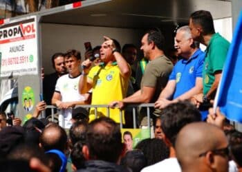 Flávio Bolsonaro em Minas Gerais Foto: Vittor Sales