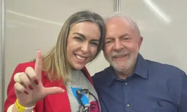 Roberta Luchsinger e Luiz Inácio Lula da Silva  • Reprodução/Redes sociais - 01/05/2022