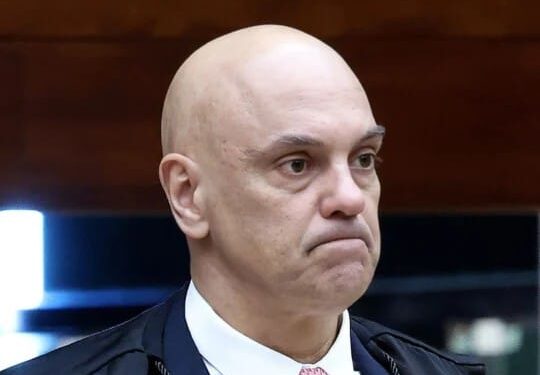 Moraes negou a visita dos filhos a Jair Bolsonaro no Dia dos Pais, enquanto mais de 1,5 presos do DF foram beneficiados pelo saidão; (Foto: Luiz Silveira/STF)