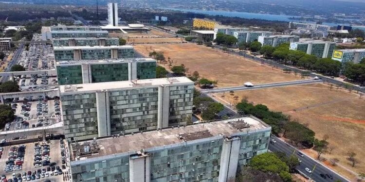 Esplanada dos Ministérios — Foto: Cristiano Mariz/Agência O Globo