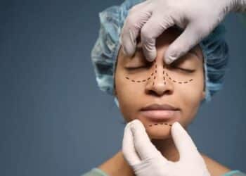 Resolução do Conselho Federal de Odontologia, de 2019, criou a harmonização orofacial como especialidade odontológica — Foto: Reprodução / Freepik
