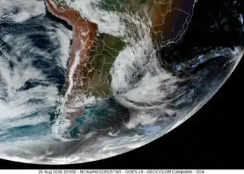 Movimentação do ciclone no Sul do Brasil  • NOAA