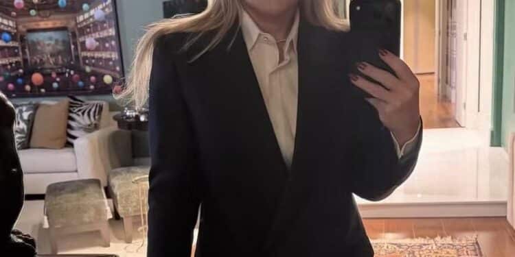 A lobista Roberta Luchsinger, investigada por suspeita de participação no esquema de fraudes do INSS — Foto: Reprodução Instagram