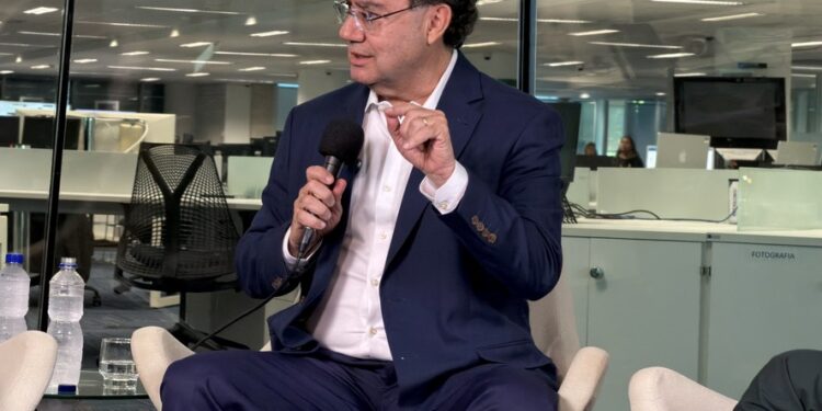 Augusto Cury na sabatina O Globo, CBN e Valor — Foto: Ana Branco / Agência O Globo