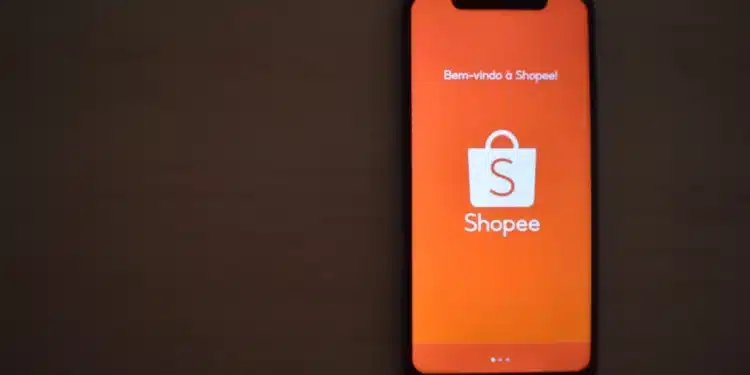 Anvisa revoga restrição de venda de medicamentos na Shopee — Foto: Vivian Souza / G1