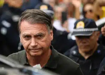 Ex-presidente Jair Bolsonaro deixa hospital em Brasília  • 14 de setembro de 2025 REUTERS/Mateus Bonomi