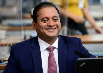 Senador Weverton Rocha é alvo de operação da PF contra fraudes no INSS
Agência Senado
