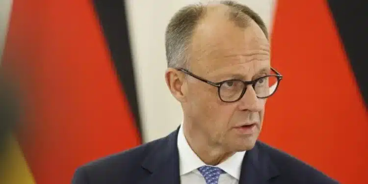 22.mai.2025 - O chanceler alemão Friedrich Merz durante visita à Lituânia
Imagem: Petras Malukas / AFP