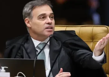 O ministro André Mendonça, durante sessão do STF (Alejandro Zambrana/STF)