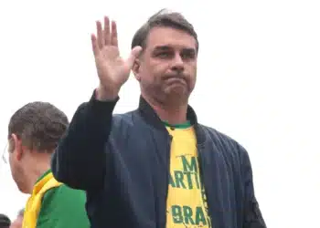 O candidato à presidência da República, Flávio Bolsonaro (PL), durante ato político do 7 de setembro de 2026  • PETER LEONE/O FOTOGRÁFICO/ESTADÃO CONTEÚDO