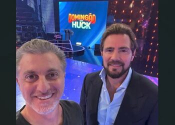 Luciano Huck e Vorcaro no estúdio do Domingão, no fim de 2024 (Dados obtidos pela PF no celular de Vorcaro/Divulgação)