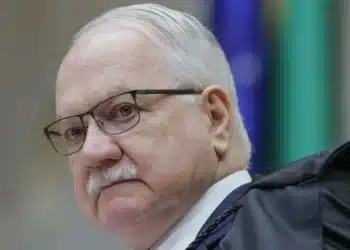 O presidente do STF, ministro Edson Fachin, em sessão plenária do Supremo  • Rosinei Coutinho/STF