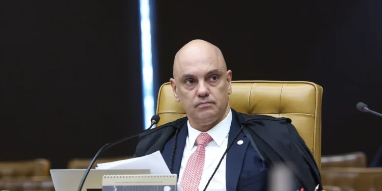 O ministro Alexandre de Moraes durante sessão plenária do STF • Luiz Silveira/STF