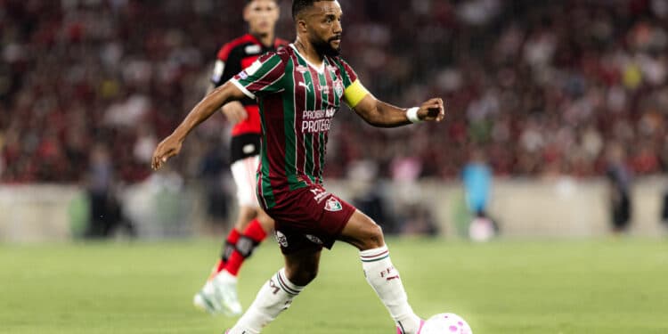 Samuel Xavier foi titular no Fla-Flu e reclamou bastante da arbitragem
Marina. FOTO: Garcia/Fluminense