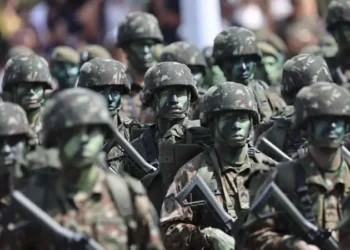 Mais de 6 mil militares da ativa e reserva ocuparam cargos no governo Bolsonaro. FOTO: Getty