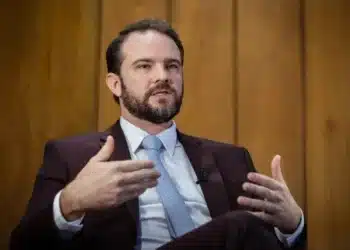 Dário Durigan: o ministro da Fazenda criticou a euforia do mercado com os resultados do primeiro turno da eleição em 2026 (Washington Costa/Ministério da Fazenda/Divulgação)