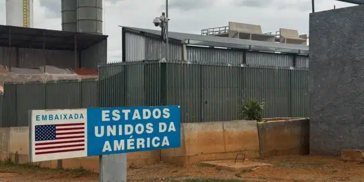Fachada da embaixada dos Estados Unidos, em Brasília  • Eduarda Teixeira/CNN Brasil