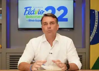 Reprodução/ Youtube @Flavio Bolsonaro