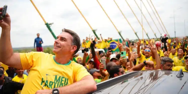 Divulgação/ Campanha de Flávio Bolsonaro