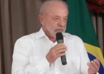 Lula faz reunião com auxiliares de campanha após primeiro turno das eleições (//Reprodução)