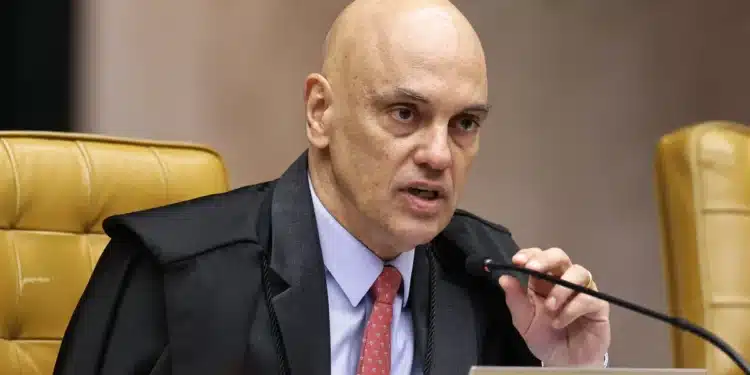 O ministro Alexandre de Moraes durante sessão plenária do STF • Alejandro Zambrana/STF