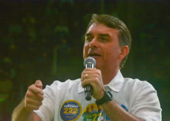 Senador Flávio Bolsonaro, candidato à Presidência pelo PL — Foto: Fausto Maia/Thenews2/Agência O Globo